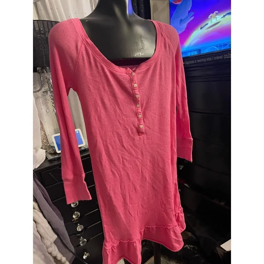 Vintage VS pink skirted ruffle nightgown sleep shirt dress